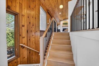 This stunning Mid-Century Modern residence is a professional's - photo 22