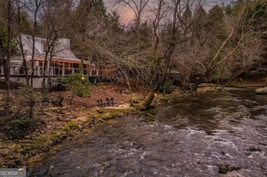 Lake Home For Sale in Ellijay, Georgia