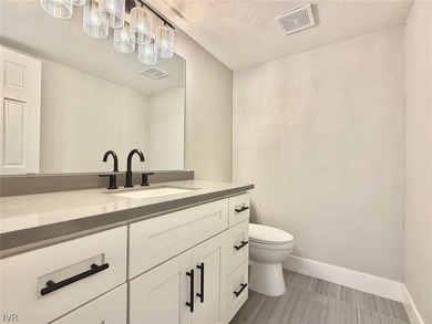 Exceptional remodeled end-unit with premier Championship Golf - photo 32