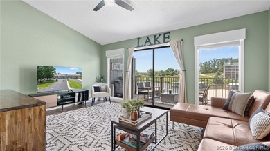 Welcome to Southwood Shores! This exceptional 1-bedroom, 1-bath - photo 3