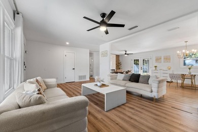Back on market AT NO FAULT OF THE SELLER! Completely remodeled - photo 7