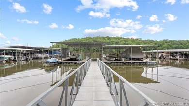 Experience lakefront living at its best in this beautiful 3 - photo 1