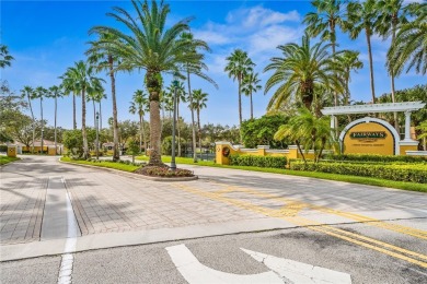 Lake Condo For Sale in Vero Beach, Florida