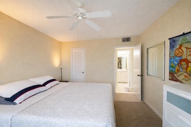 Immaculate 2-bedroom, 1.5-bath condo with a stunning lake view - photo 11