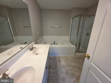 This end unit townhouse features a loft that provides flexible - photo 12