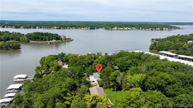 Lakefront living at its finest! This updated 4-bedroom, 3-bath - photo 4