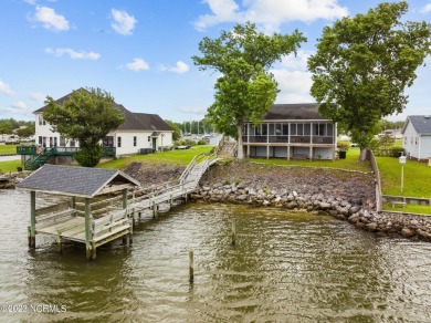 Lake Home For Sale in Newport, North Carolina