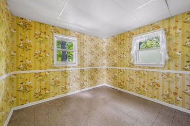Discover a rare opportunity to own nearly an acre on Lake Julia - photo 26