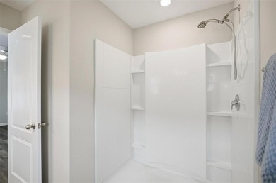 $10,000 PRICE REDUCTION - BEST VALUE IN THE COMMUNITY! - photo 31