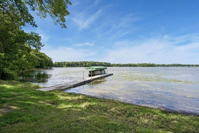 Discover a rare opportunity to own nearly an acre on Lake Julia - photo 32