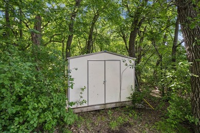 Discover a rare opportunity to own nearly an acre on Lake Julia - photo 36
