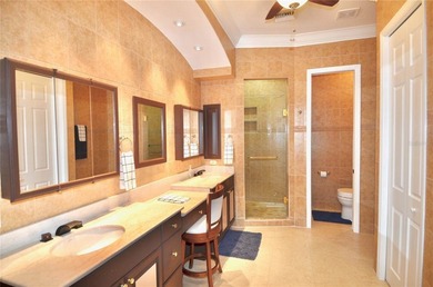 One or more photo(s) has been virtually staged. Discover refined - photo 8
