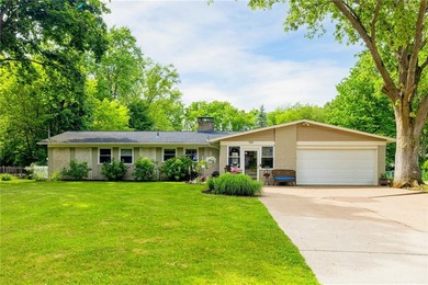 Gorgeous mid-century modern ranch with exquisite architectural - photo 1