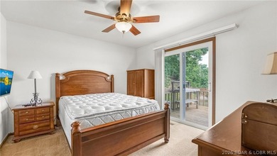 Welcome to lake life in this warm and inviting lakefront home - photo 9