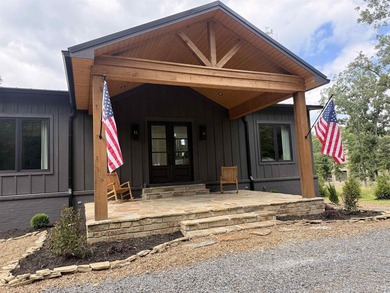 Don't wait to checkout this Stunning Custom Built Lakefront Home - photo 12