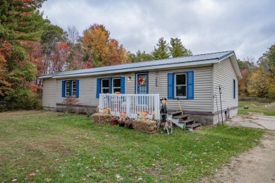 (private lake, pond, creek) Home For Sale in Necedah Wisconsin