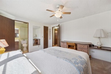 Welcome to easy Florida living in this charming 2 bedroom, 2 - photo 15