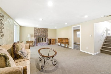 Located in the exclusive Ocean Harbor section of Oceanside, this - photo 20