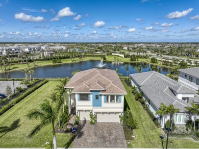 Lake Home For Sale in Palm Beach Gardens, Florida
