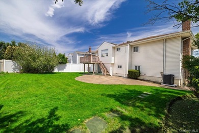 Located in the exclusive Ocean Harbor section of Oceanside, this - photo 22