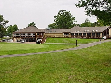 This fantastic home on the 18th hole of the Royal golf course