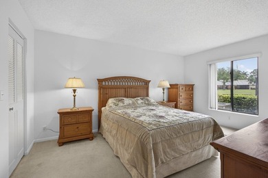Enjoy peaceful lake views from this condo w/ living/dining room - photo 36