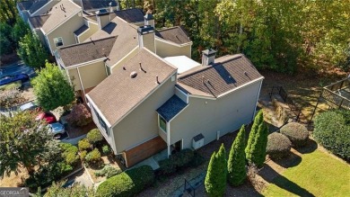 Welcome Home!! Spacious 2 bed 2 bath condo with 1,900 square