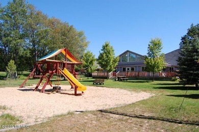 This fantastic home on the 18th hole of the Royal golf course
