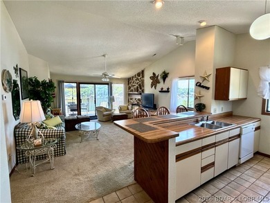 RARE CONDO NOW AVAILABLE!! Jonathan's Landing top floor, end - photo 4