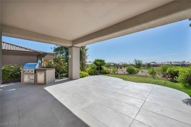 Discover unparalleled luxury within the guard-gated Siena Golf - photo 3