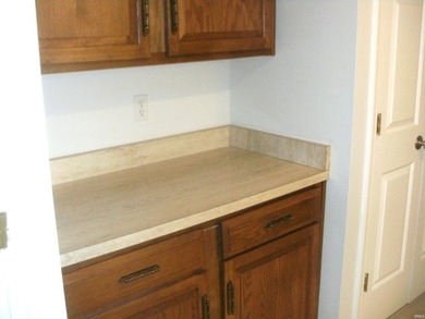 Great find at the Pointe! Completely renovated condo on a - photo 13