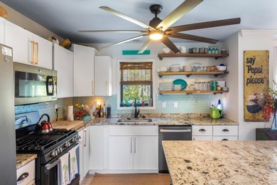 Built in 2006 and beautifully upgraded, this meticulously - photo 29
