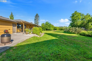Beautifully updated classic 1959 Mid-Century ranch situated on a - photo 29
