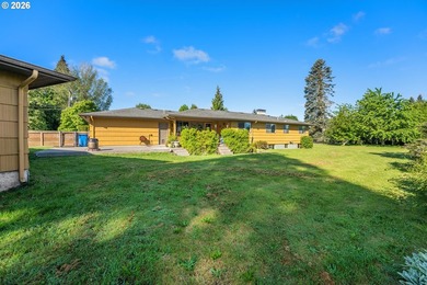Beautifully updated classic 1959 Mid-Century ranch situated on a - photo 30