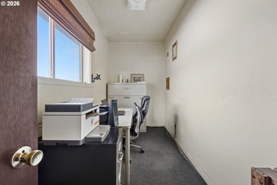 Beautifully updated classic 1959 Mid-Century ranch situated on a - photo 37