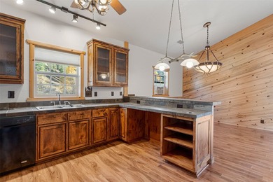 Experience the perfect blend of refined luxury and authentic - photo 41