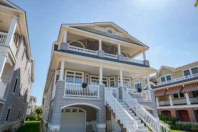Exceptional custom-built Gardens home offering a spacious floor - photo 50