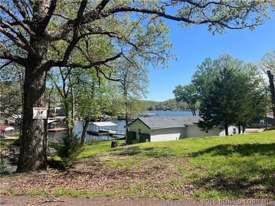 Imagine waking up to lake views every morning - and making them - photo 3