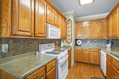 Welcome to this stunning 2,840 sq ft waterfront home located in - photo 6