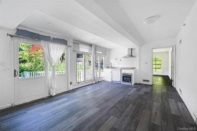 Prime Development Opportunity! Opportunity to renovate or build - photo 9