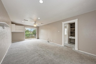 Investor Opportunity in Horseshoe Bay! Tenant in place and a - photo 11