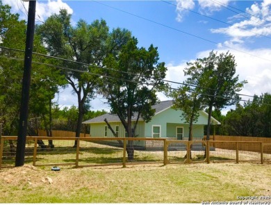 Lake Home For Sale in Canyon Lake, Texas