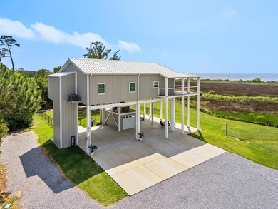 Nearly new 3BR/2.5BA coastal home in Bay St. Louis with stunning - photo 2