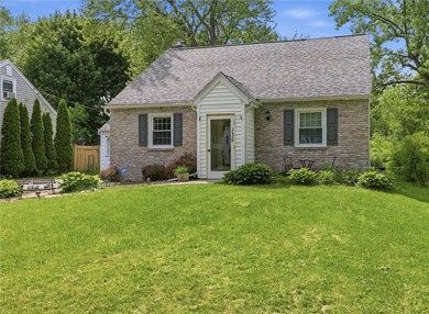 Welcome to 135 Glen Ellyn Way, a beautifully updated home - photo 2