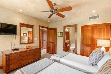 Experience refined beachfront living at Makena Surf, a gated - photo 40