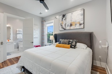 Bayfront Luxury. Endless Horizons. Waterfront Living. No HOA. A - photo 46