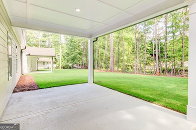 New construction home with 4 bedrooms and 2 bathrooms. Double - photo 11