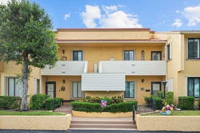 Rarely available 3-bedroom, 2-bath, glass-enclosed flex/sunroom - photo 11