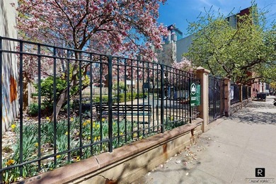 Welcome to this sun-filled, recently renovated two-bedroom home - photo 12