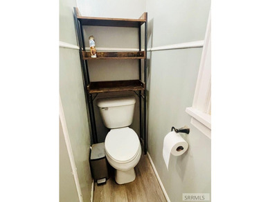 Welcome home to this adorable and conveniently located, 3 - photo 9